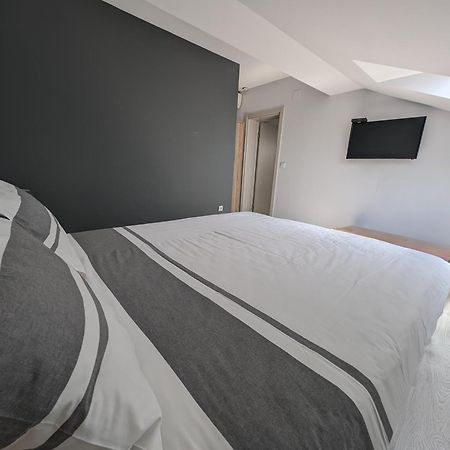 Top Belgrade Apartments Eksteriør billede
